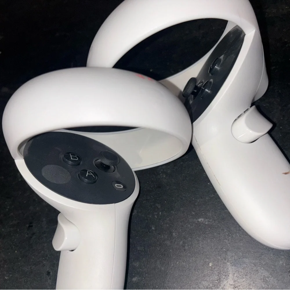 OCULUS QUEST 2